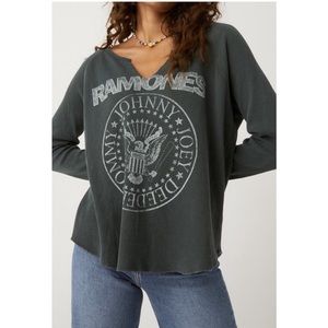 Ramones Daydreamer thermal long sleeve top distressed small relaxed fit punk